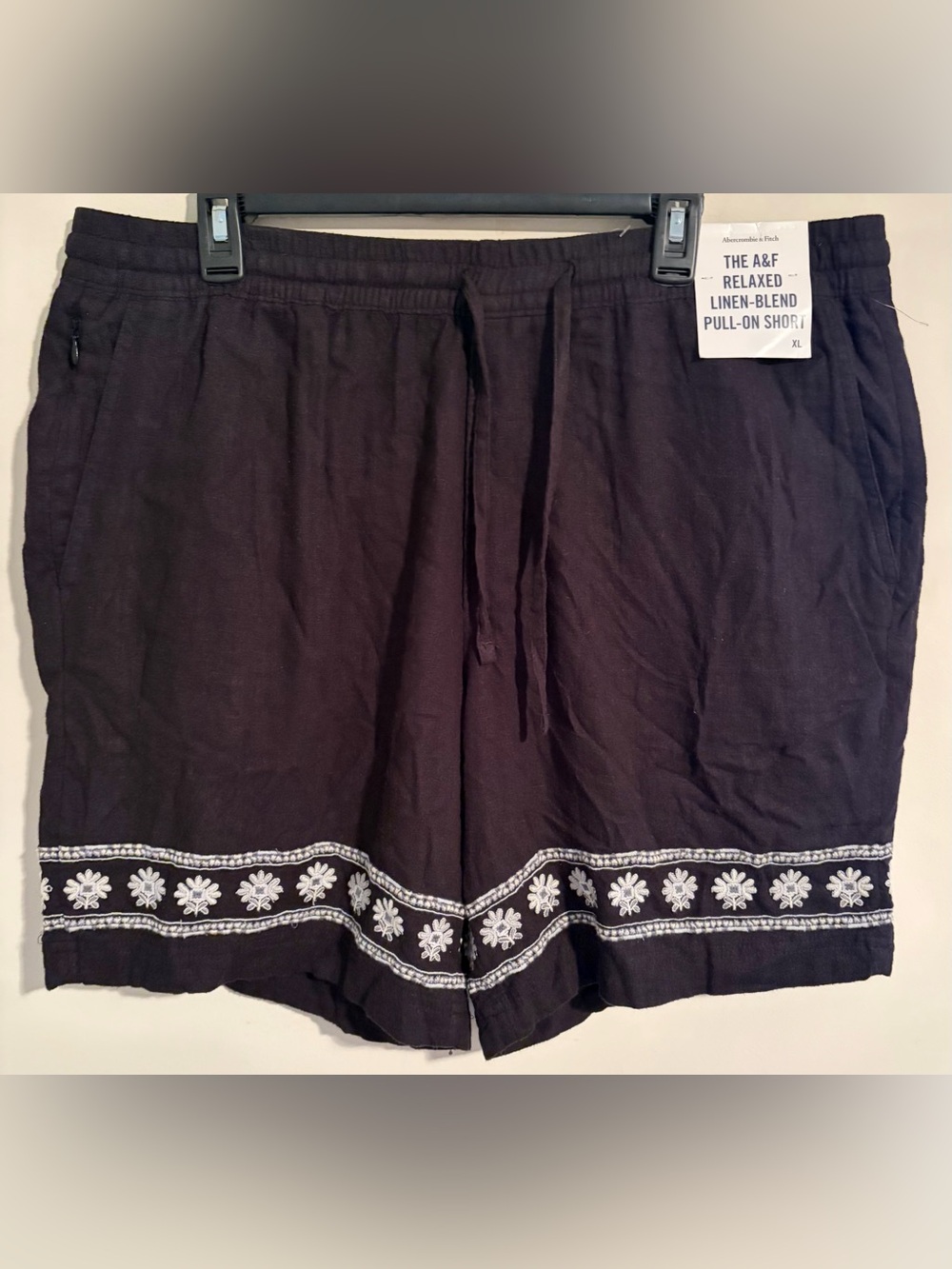 NWT Women’s Abercrombie & Fitch Black Relaxed Linen-Blend Pull-On Shorts Sz XL